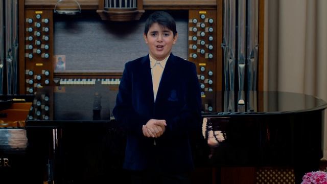 На отчетном концерте "О соле мио - O sole mio" смотреть онлайн