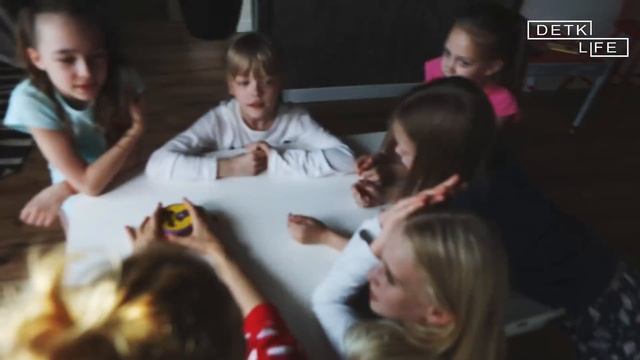 DETKI: ночевка у Zlaya Zaya смотреть онлайн