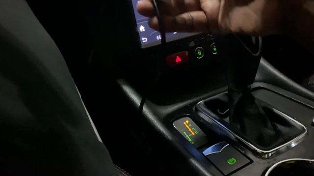 Aftermarket Radio in old Maserati Long Term Review Owner | AuCar смотреть онлайн