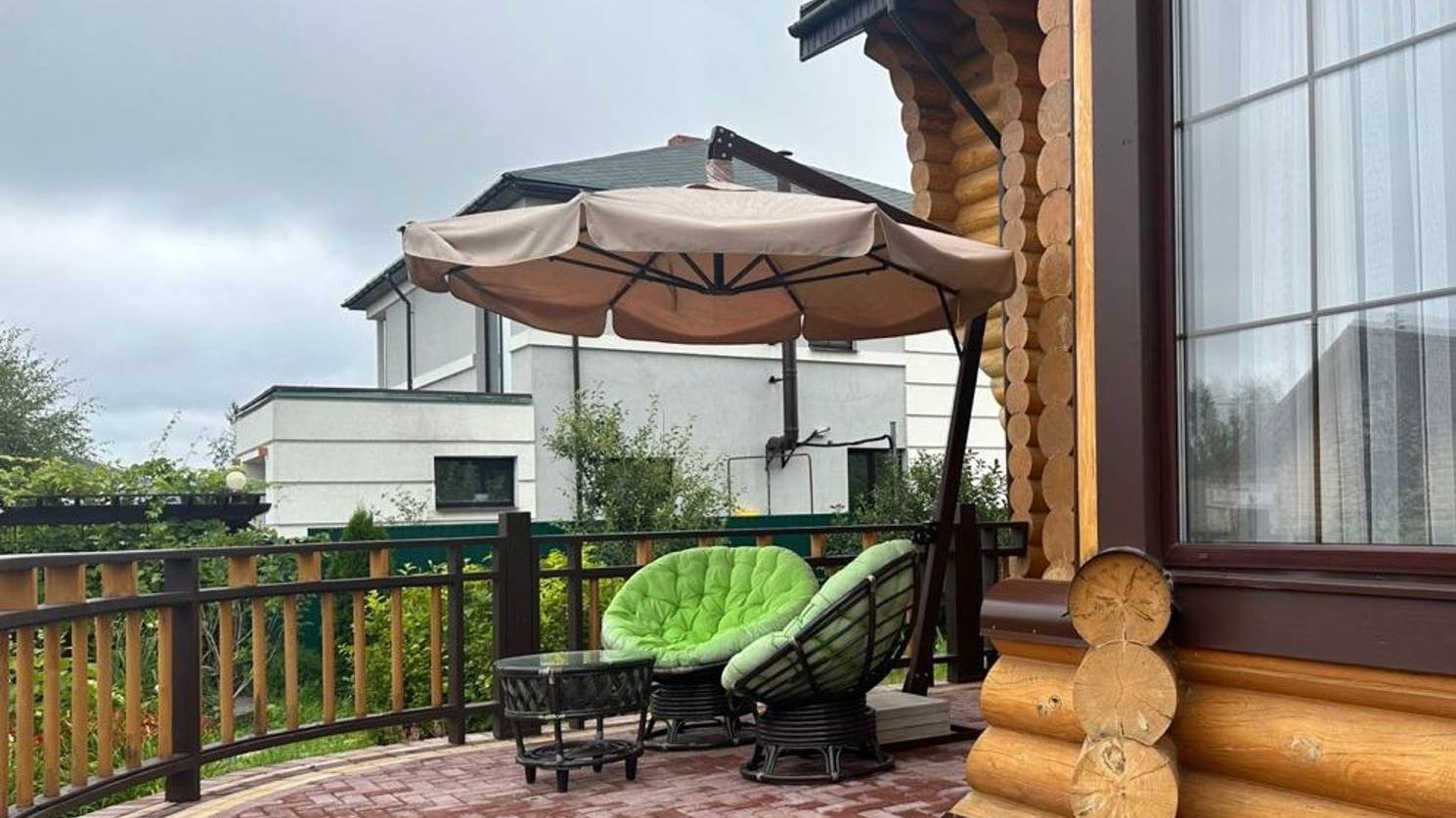 Видео отзыв на круглый зонт Leo от компании CITY-ZONT.RU | ПРОИЗВОДСТВО УЛИЧНЫХ ЗОНТОВ смотреть онлайн