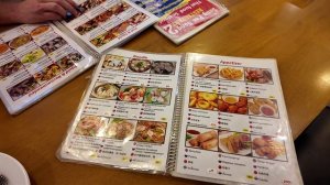 ЕДА НА ПХУКЕТЕ ВКУСНО И НЕ ДОРОГО/ ТАИЛАНД 2025