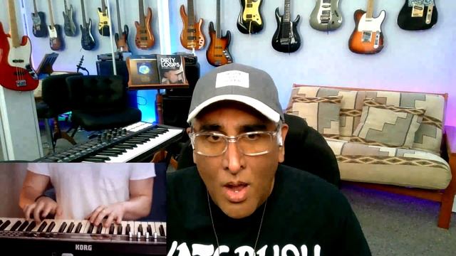 Musician/Producer Reacts to "Coffee Break Is Over" by Songs For Lovers смотреть онлайн