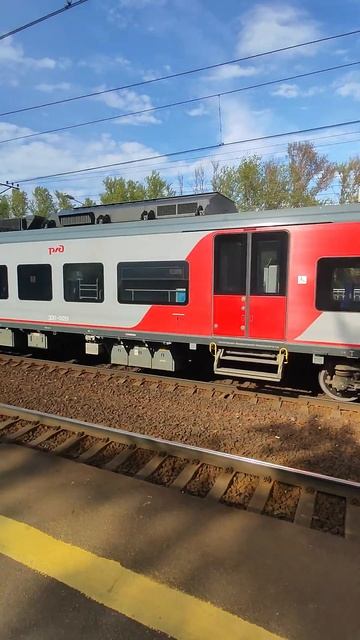 ЭС1П-012 резервом из депо по Фарфоровской #train_rus #ржд #поезд #ласточка #хаюхай_play #trainz_top смотреть онлайн