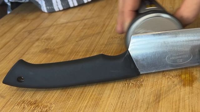 Ultimate Easy Kitchen Knife Sharpener? Things you NEED to see (Worksharp Rolling Sharpener) смотреть онлайн