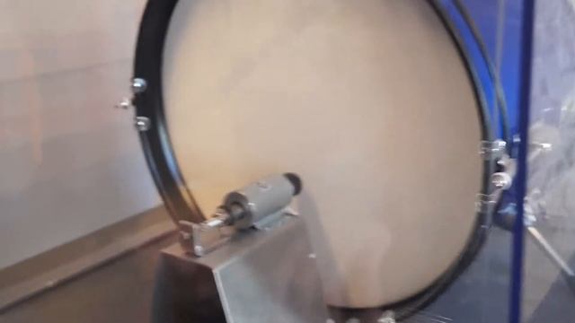 В Экспериментариуме Москвы. Бейся, сердце моё! :))) смотреть онлайн