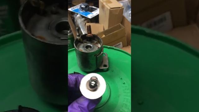 Harley Pan - Shovel Head Starter Solenoid rebuild 65-84 смотреть онлайн