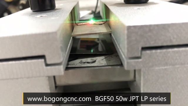 1.5mm silver cutting 50W JPT fiber laser cutting machine смотреть онлайн