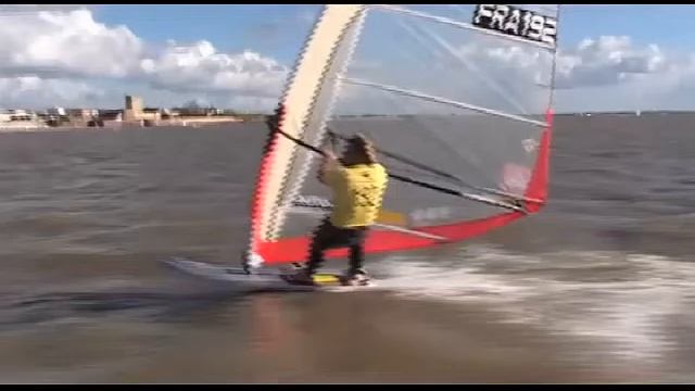 Fort Boyard Challenge avec la participation de PBHelicoptères смотреть онлайн