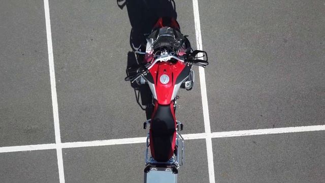 BMW R1200 GS Adventure смотреть онлайн
