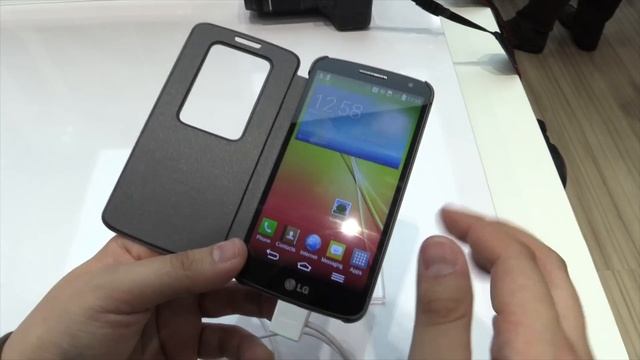 LG G2 Mini Hands On (English) смотреть онлайн