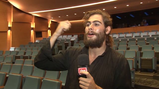 Rafael Vitti fala sobre novo visual смотреть онлайн