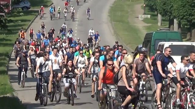 Велодень 2016 Чернівці 9 смотреть онлайн