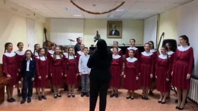 Хор старших класів "ДДМШ12 "- Б. Фільц "Білі гуси" смотреть онлайн