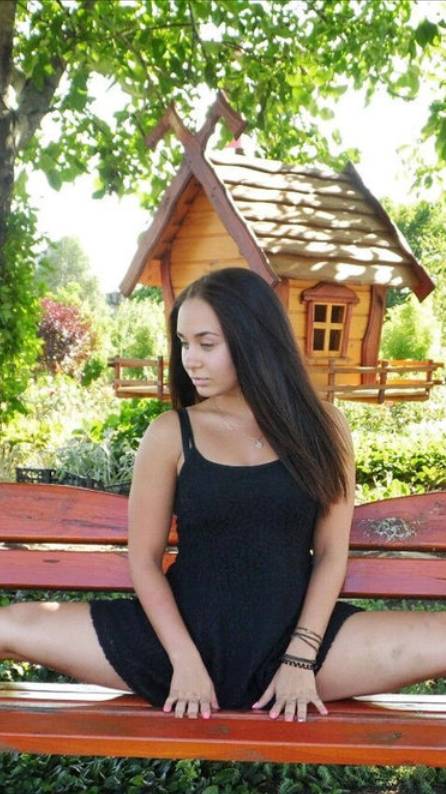 До скорых встреч на мятых простынях цвета мак.