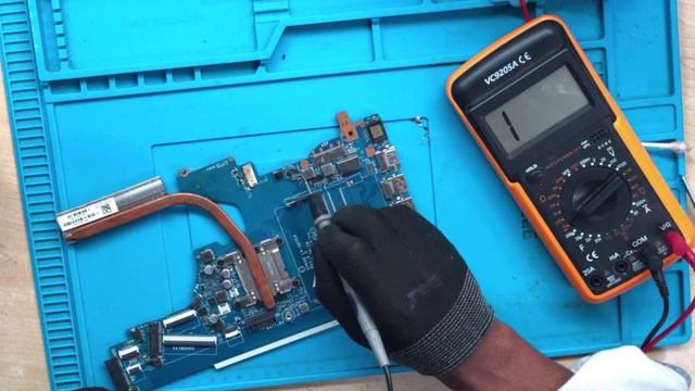 A Short in the charger can burn the CPU , pch and the startup chip смотреть онлайн