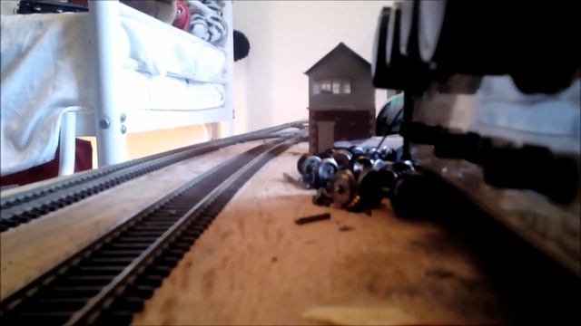 GDR East Germany in HO- Piko E44, E11 and Gutzold V180. смотреть онлайн