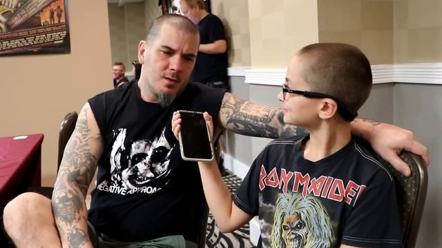PHIL ANSELMO interview: new Superjoint record, Phil & Bill project, Satan or farts, more! смотреть онлайн