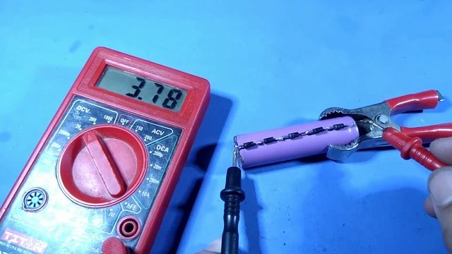 How to Decrease voltage by Diode 3.7- 2.14v How to reduce voltage using diode - 3v to 2v смотреть онлайн