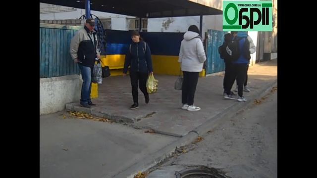 Зруйновано люк на Соборній в Ізюмі смотреть онлайн
