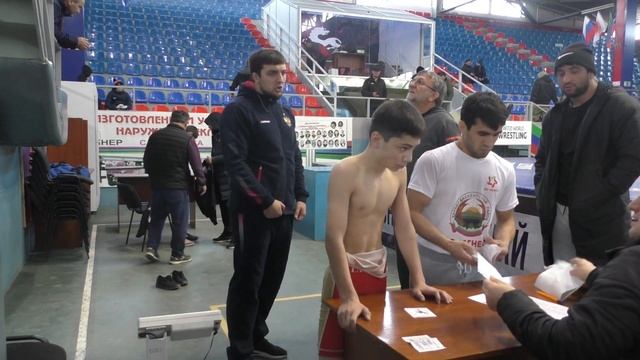 Взвешивание борцов, Дагестан 2022 до 16 лет. смотреть онлайн