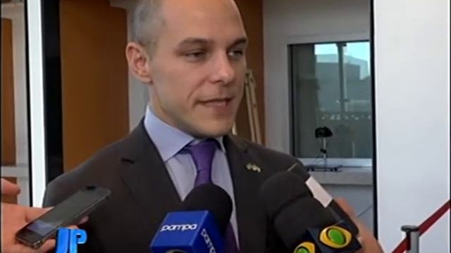 Consulado americano de Porto Alegre já realizou 500 atendimentos | Jornal da Pampa | 20/06/2017 смотреть онлайн