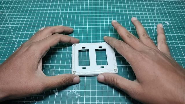 How To Make A Rechargeable Emergency LED Light With The Help Of Old Mobile Charger смотреть онлайн