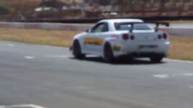 1000bhp Top Secret Skyline at Zwartkops смотреть онлайн