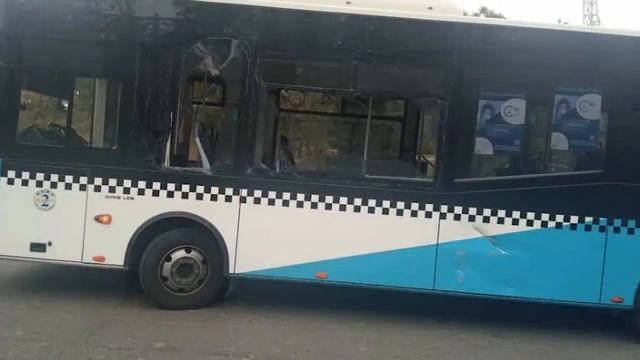 ДАР ДУШАНБЕ ЯК МОШИНИ ТАКСИ АЗ БОЛОИ ПУЛ (КӮПРУК) ЧАППА ШУД смотреть онлайн