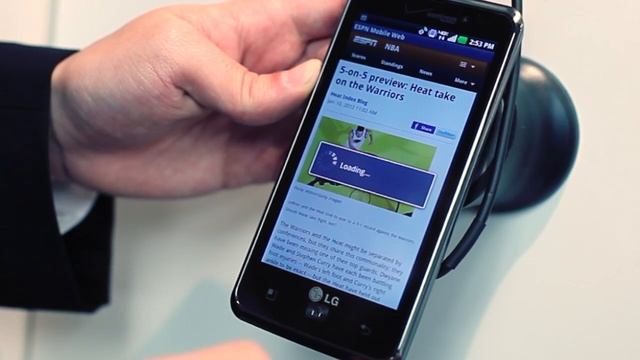 LG Spectrum (Verizon) first look at 2012 CES смотреть онлайн