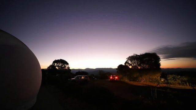 Canberra Astronomical Society - special event viewing Comet 12P/Pons Brooks - Friday 26 April 2024 смотреть онлайн