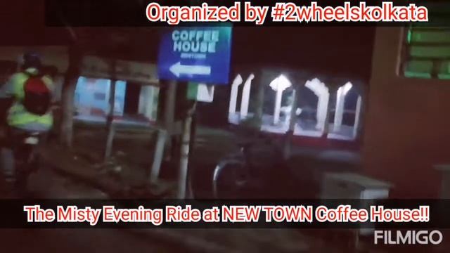 The Misty Evening Cycle Ride I Coffee House I NEWTOWN I KOLKATA смотреть онлайн