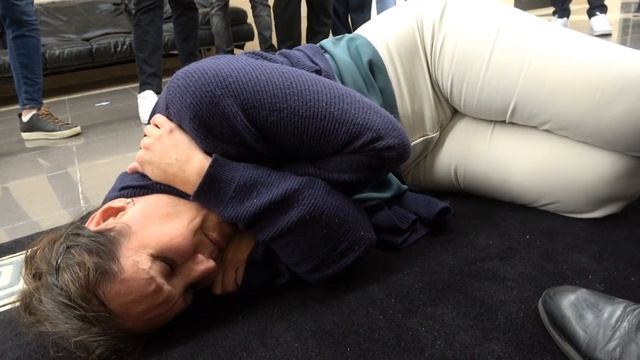 A LOOK INSIDE OUR LIVE COURSES / NON-VERBAL HYPNOSIS MASTERCLASS смотреть онлайн