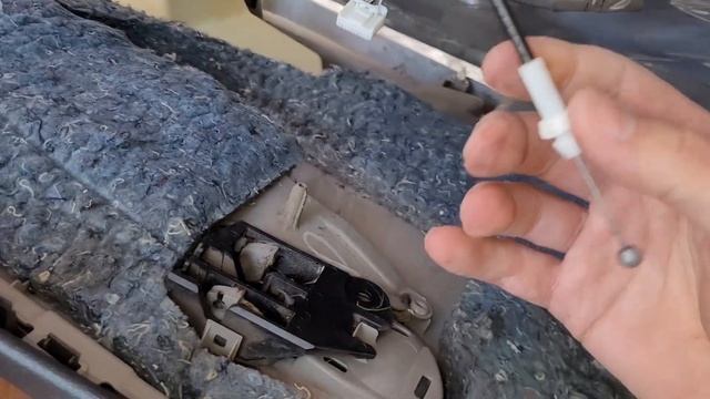 Como desarmar panel de puerta Toyota Corolla 2009-2013 смотреть онлайн