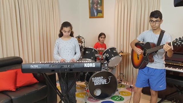 Pink Panther Theme (by Henry Manchini) Cover смотреть онлайн