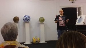Ринат Камалиев на открытии выставки живописи и скульптур (а)