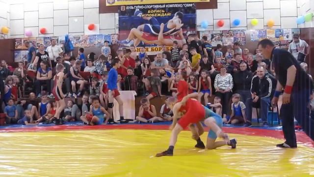 9760 Вільна боротьба м.Токмак - клуб "Чемпіон" смотреть онлайн