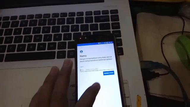 Root dan Pasang TWRP Asus Zenfone 4 Max ZC520KL X00HD смотреть онлайн
