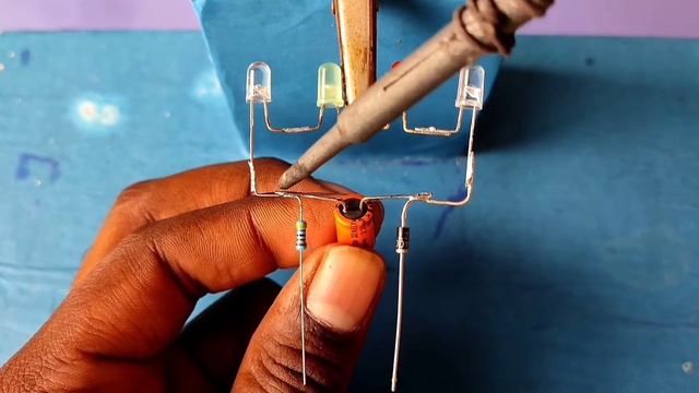 220v AC RGB LED Flasher Circuit || Transformer less LED Flasher смотреть онлайн