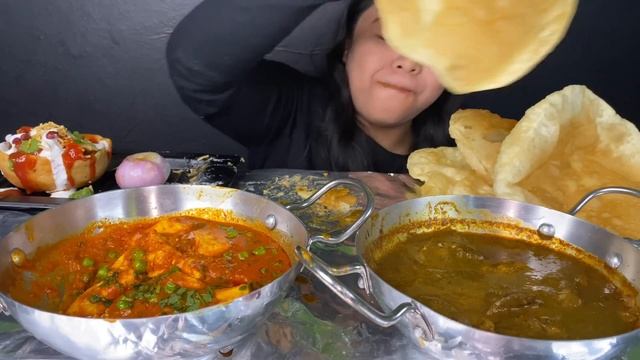 ‘KARAHI’ CHICKEN LIVER & GIZZARD CURRY, MATAR PANEER, BIG CRISPY LUCHI, KATORI CHAT MUKBANG смотреть онлайн