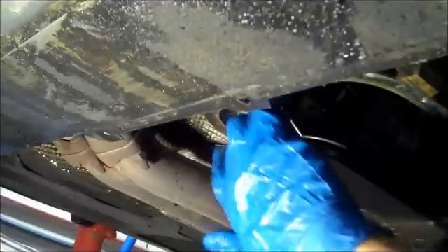 BMW e46 Automatic Transmission Fluid and Filter Change.wmv смотреть онлайн