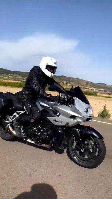 k1200r sport 2008 like a new one bike #k1200rsport #bmwmotorrad #araihelmets #givi #motorcycle смотреть онлайн