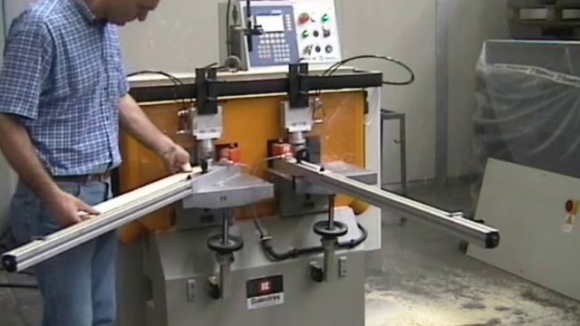 PICO CN Respigadeira CNC - CMS Balestrini
