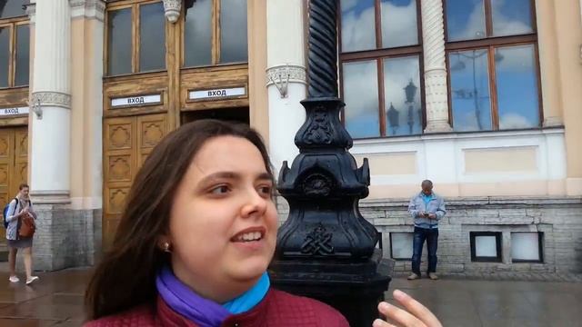 Не далеко от вокзала по приезду в Санкт Петербург. смотреть онлайн