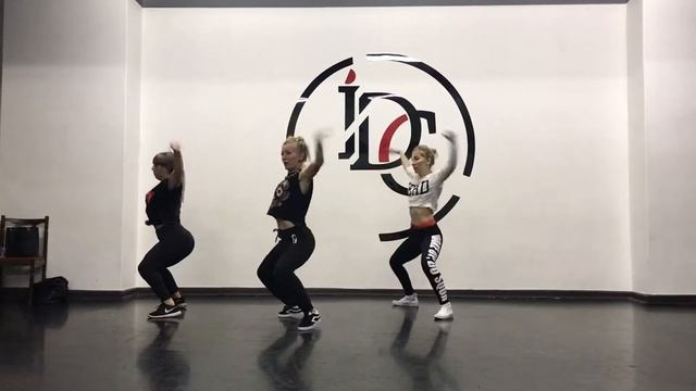 DANCEHALL IDC_CENTER BY YULIA VOLKOVA JAHMIEL -I ME LUV смотреть онлайн