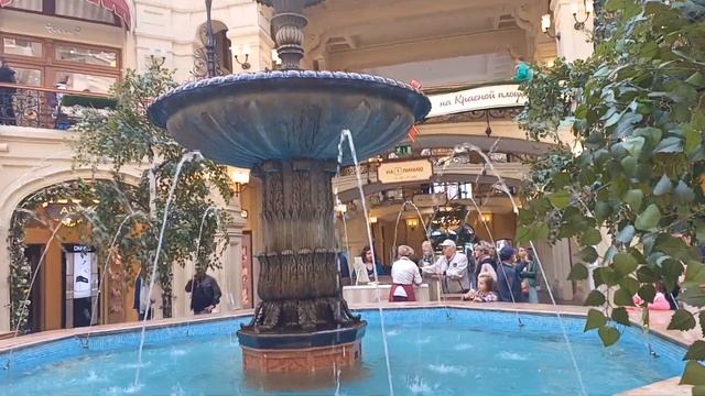 ГУМ. Красная площадь, июнь 2023г смотреть онлайн