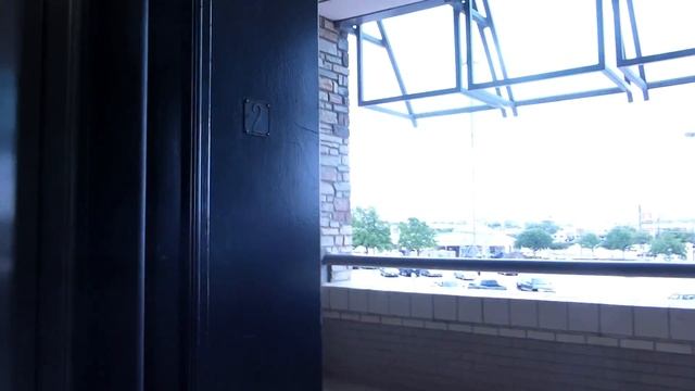 Dover Hydraulic Elevator At Market East Shopping Center смотреть онлайн