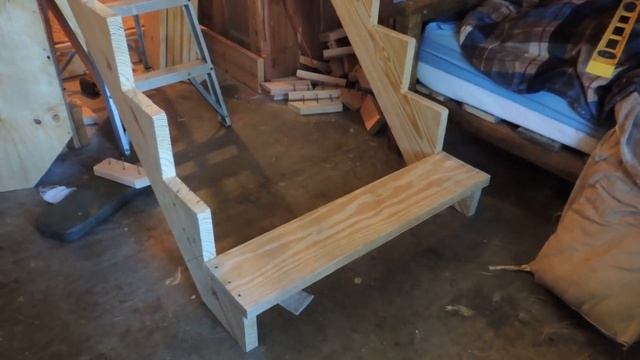 CABIN LOFT STAIRCASE BUILD .Day 4 DONE! Loft or Bust! смотреть онлайн