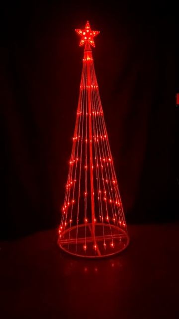 Red Light Show Tree смотреть онлайн