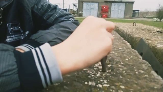 Пробрался в ЧЗО! Эксперименты с электрикой, обзор на дома(остатки)*2 часть* смотреть онлайн