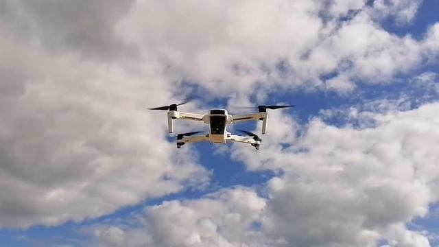 Hubsan Zino 2+#Готов к полёту, после многочисленных переломов)) смотреть онлайн